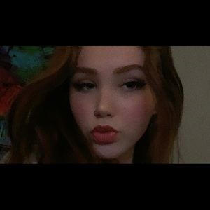 Meet your Posher, Avery